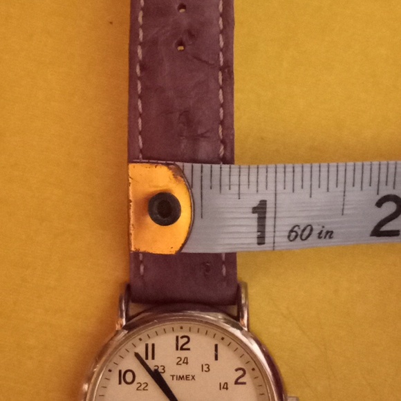 Timex Indiglo Watch Silver Toned Case w/Gray Leather Ostrich Band - Picture 10 of 11